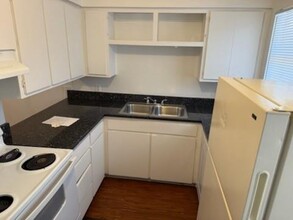 305 Lampe St in Arlington, TX - Building Photo - Building Photo