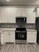 531 E Monterey St in Denison, TX - Building Photo - Building Photo