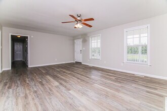 147 Tralee Dr in Smithfield, NC - Building Photo - Building Photo