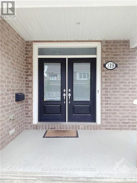 319 Brambling Way in Ottawa, ON - Building Photo - Building Photo
