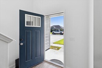 115 Fridley Ln in Hinesville, GA - Building Photo - Building Photo