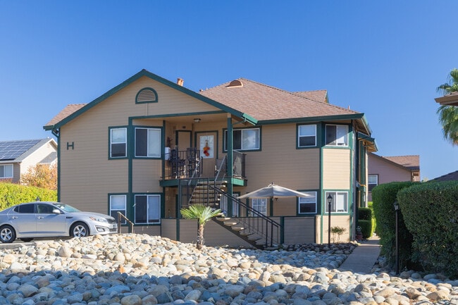 Barnett Village Apartments in Shingle Springs, CA - Building Photo - Building Photo