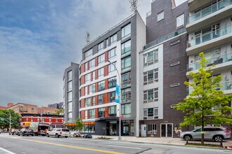 840 Fulton St in Brooklyn, NY - Building Photo - Building Photo