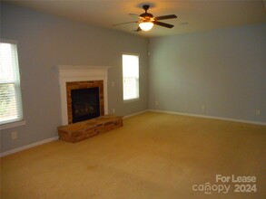 4008 Pinebrook Ln in Waxhaw, NC - Building Photo - Building Photo