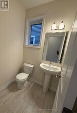 96 McGill Ave in Erin, ON - Building Photo - Building Photo