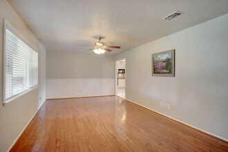 4612 Redondo St in Fort Worth, TX - Building Photo - Building Photo