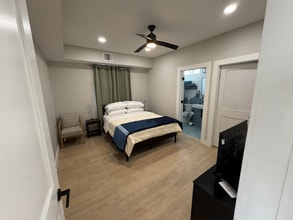 4305 Ave S in Galveston, TX - Foto de edificio - Building Photo