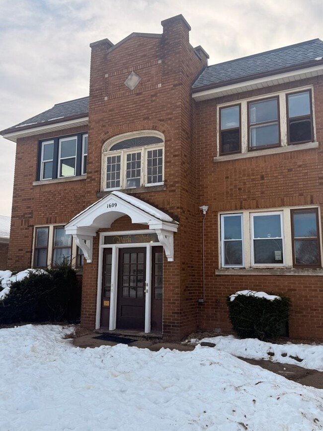 property at 1609 17th Ave