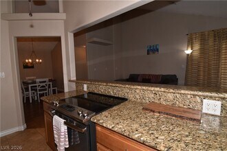 267 Westwind Rd in Henderson, NV - Building Photo - Building Photo