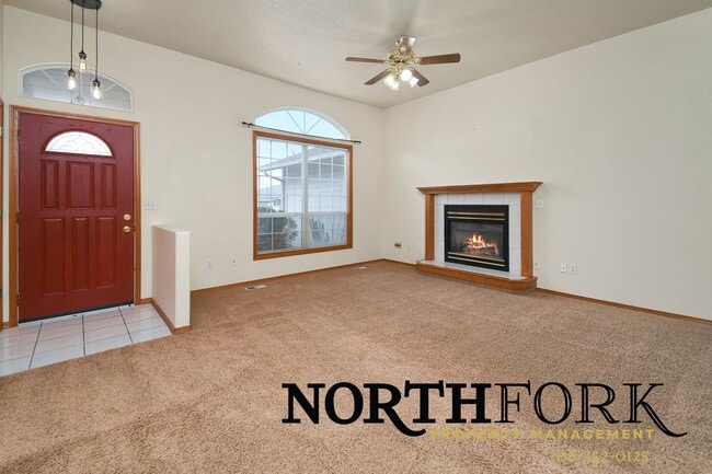 1428 N Sandlin Ave in Meridian, ID - Building Photo - Building Photo