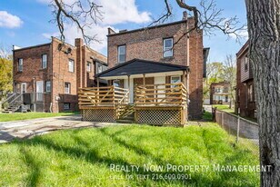 3241 Sycamore Rd in Cleveland Heights, OH - Building Photo