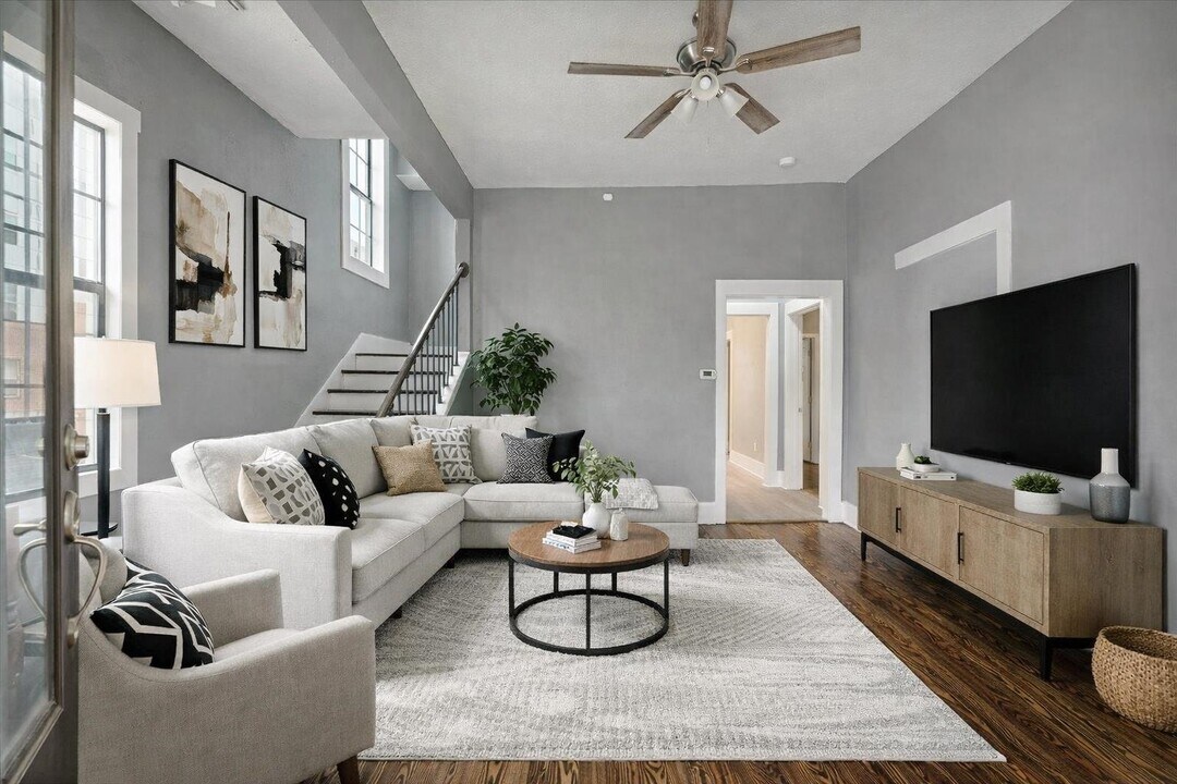 156 N Tucker St in Memphis, TN - Building Photo