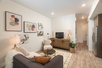 Carraway Apartments in Denver, CO - Foto de edificio - Interior Photo