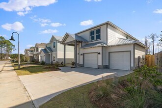 94 Woodshire Dr in Santa Rosa Beach, FL - Building Photo - Building Photo