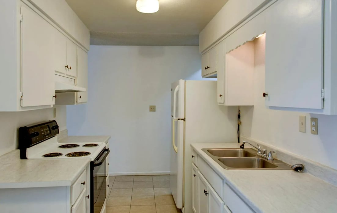 1617 Turquoise Rd, Unit A in Bullhead City, AZ - Building Photo