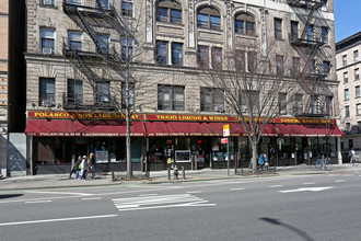 944-956 Amsterdam Ave in New York, NY - Foto de edificio - Building Photo