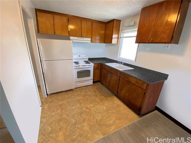 909 Ala Lilikoi St in Honolulu, HI - Building Photo - Building Photo