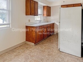 12 Ridgewood St in Kalamazoo, MI - Building Photo - Building Photo