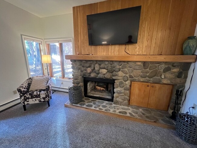 939 Incline Way in Incline Village, NV - Building Photo - Building Photo