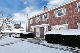 338 S Chase Ave in Columbus, OH - Building Photo - Building Photo