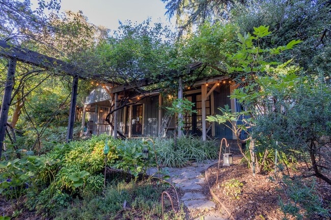 16248 Main St in Guerneville, CA - Building Photo - Building Photo