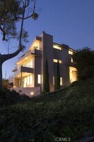 326 Loma Terrace in Laguna Beach, CA - Building Photo