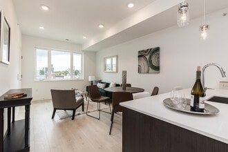 1238 Lecount St, Unit C in Philadelphia, PA - Foto de edificio - Building Photo