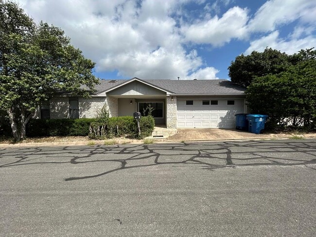 property at 250 Old Oaks