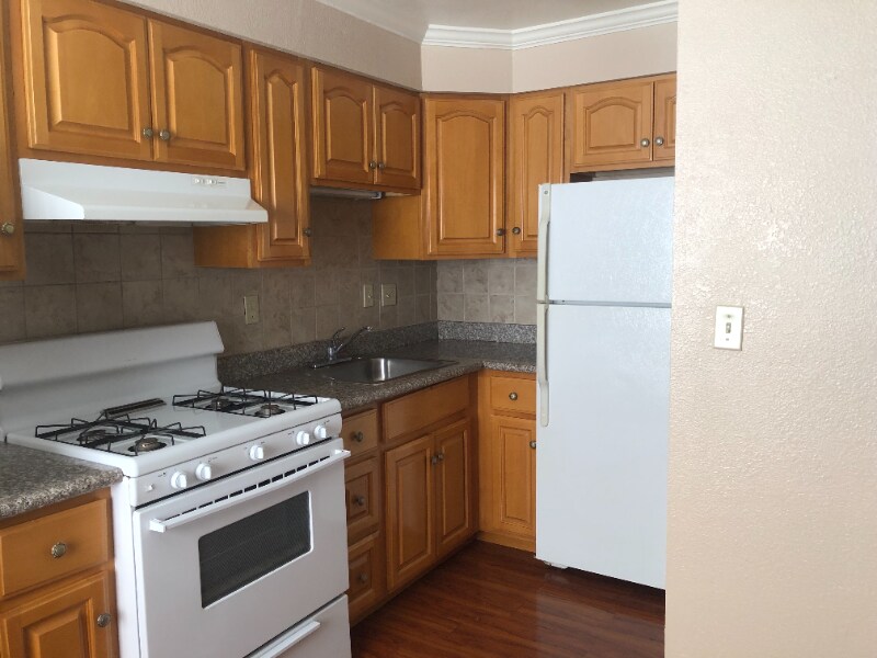210 Taylor St in Fairfield, CA - Building Photo