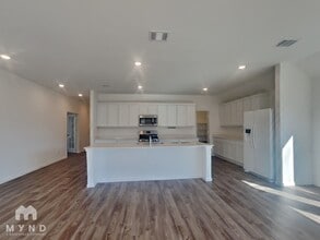 229 Wasatch Peaks Wy, Unit 93XX Floor B in Willis, TX - Building Photo - Building Photo