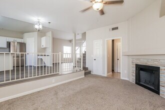 19036 N 37th St in Phoenix, AZ - Building Photo - Building Photo