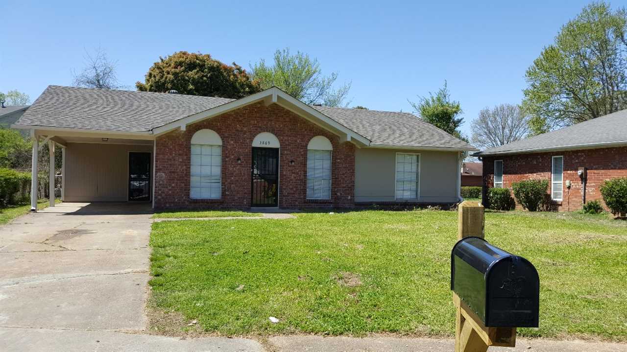 3869 Camelia Cove in Memphis, TN - Building Photo