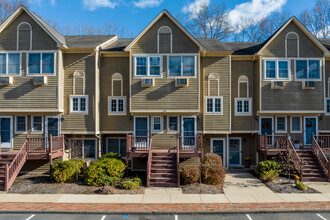 Old Mill Condominiums in Plainville, CT - Building Photo - Building Photo