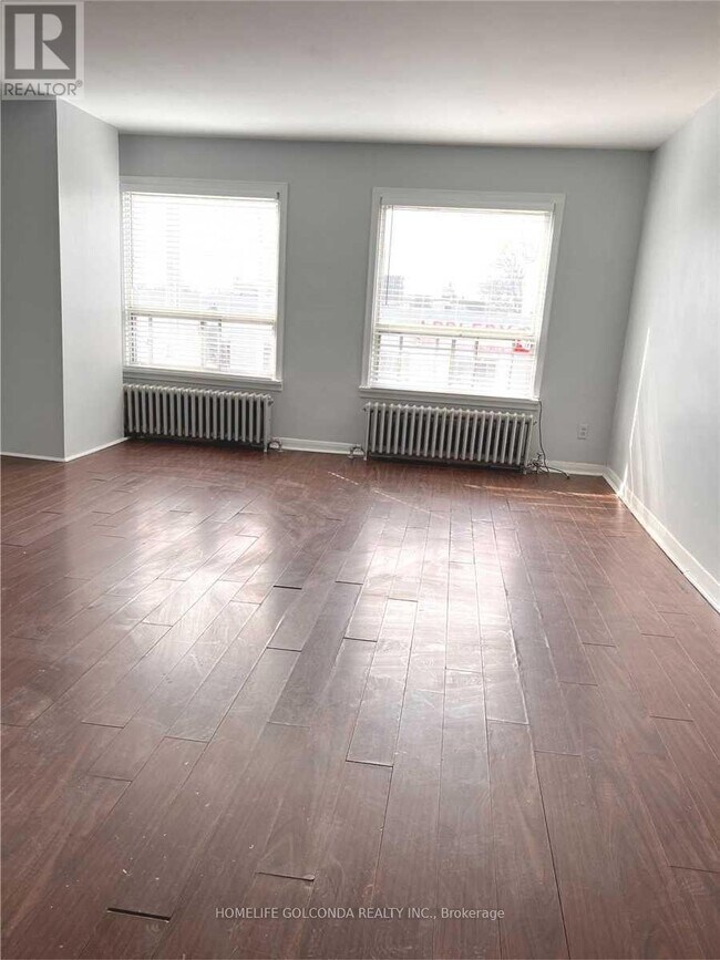 888 Bloor St W in Toronto, ON - Building Photo - Building Photo