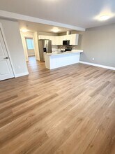16427 Farm Ave in Anchorage, AK - Building Photo - Building Photo