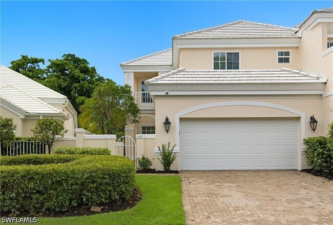 360 Carlton Pl in Naples, FL - Building Photo - Building Photo
