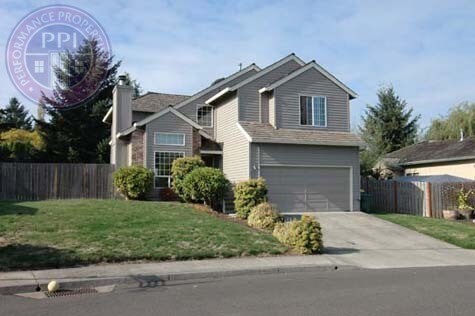 12521 SW 134th Ave in Tigard, OR - Building Photo