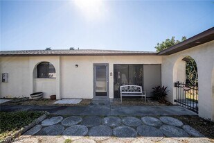 3706 SE 10th Ave, Unit 2 in Cape Coral, FL - Building Photo