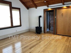 579 Buchon St in San Luis Obispo, CA - Building Photo - Building Photo