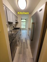 3332 Woodburn Village Dr, Unit #33 in Annandale, VA - Building Photo - Building Photo