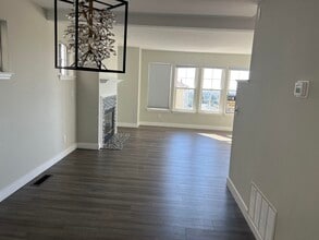 4338 Terrabella Way in Oakland, CA - Building Photo - Building Photo