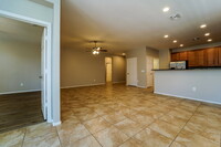 6853 W Red Snapper Way in Tucson, AZ - Foto de edificio - Building Photo