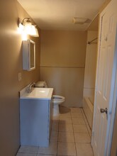 27 Richards St in Worcester, MA - Building Photo - Building Photo