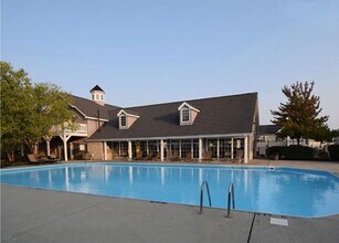 334 Silver Maple Dr in Columbus, OH - Building Photo - Building Photo