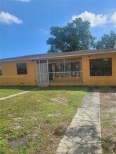 1290 NW 120th St in North Miami, FL - Building Photo - Building Photo