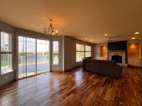 747 Sterling Hills Ct in Reno, NV - Building Photo - Building Photo