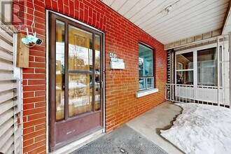 480 Lansdowne Ave in Toronto, ON - Building Photo - Building Photo
