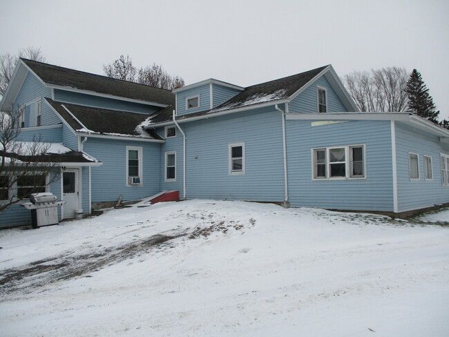 2290-2294 State Route 65 in Bloomfield, NY - Building Photo - Building Photo