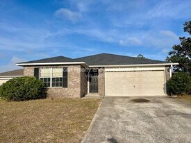 1995 Catline Cir in Navarre, FL - Building Photo