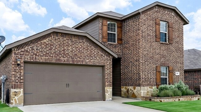 315 Pine Hollow Way in Royse City, TX - Foto de edificio - Building Photo